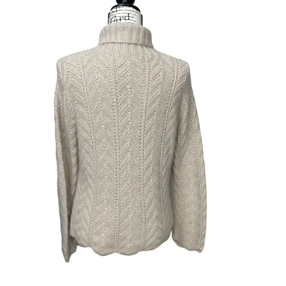 Deane & White Ramie/Angora Thick Knit Cream Soft Sweater Size Medium